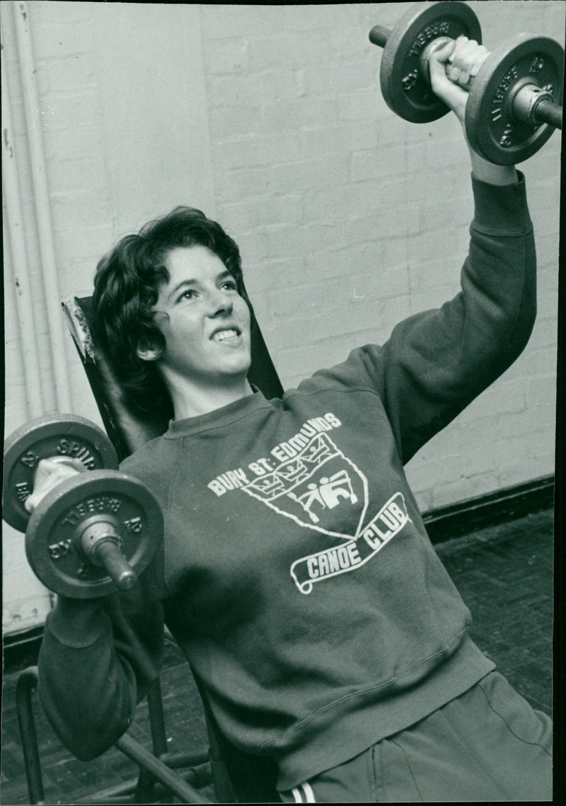 Liz Sharman, canoeist - Vintage Photograph