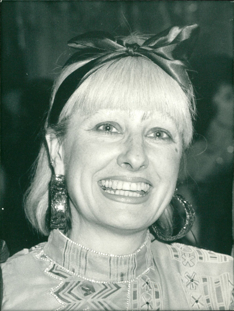 Zandra Rhodes - Vintage Photograph