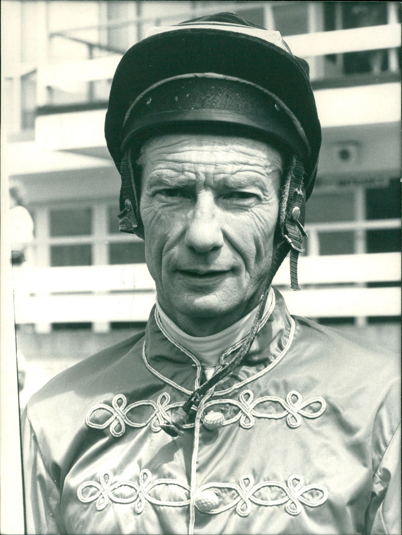 Lester Piggott - Vintage Photograph