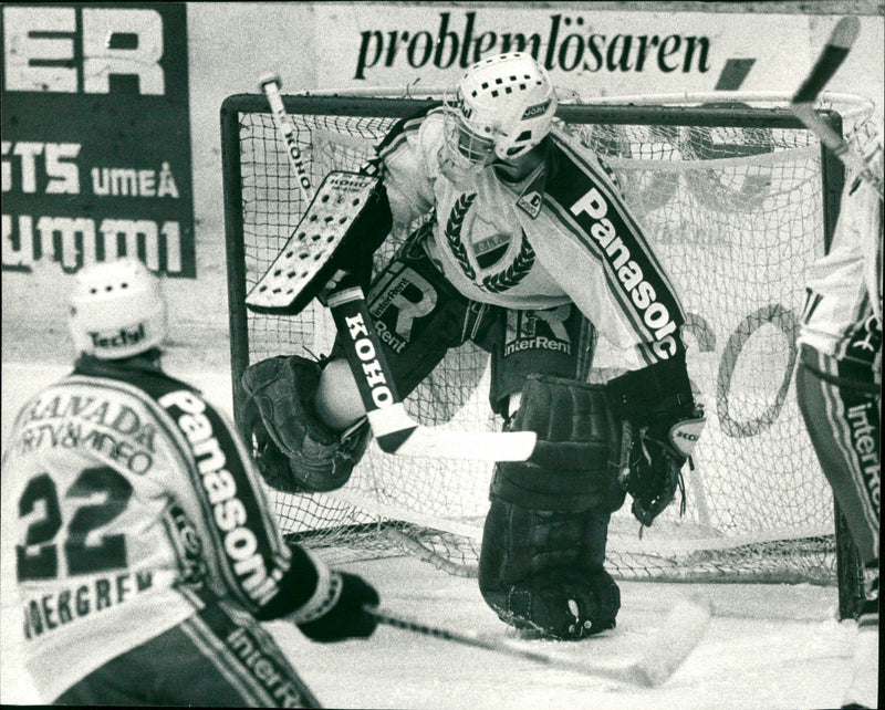 Rolf Ridderwall, ishockeymålvakt Djurgården - Vintage Photograph