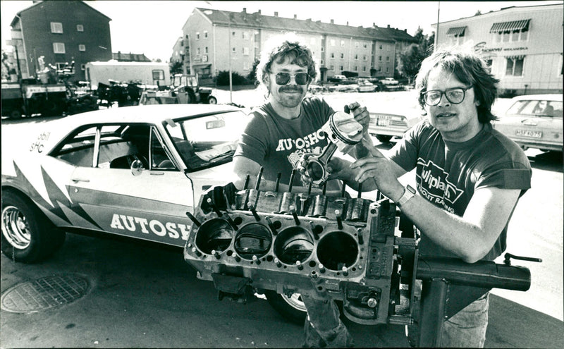 Anders Envall and Lennart Berggvist, driver drag racing, Umeå - Vintage Photograph