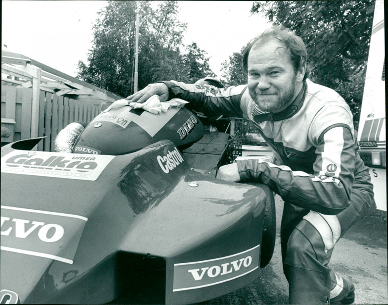 1992 DION DINO VOLVO CASTROL TOTS SVANEBY BYS ARKIV GOKART CART FRAN FRANCE - Vintage Photograph