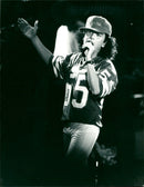 1993 MUSIC PERSON SINGERS OWL SHELF CRASH ARCHIVE PEELS PEOPLE HAVE MAGNUS ARTIST - Vintage Photograph