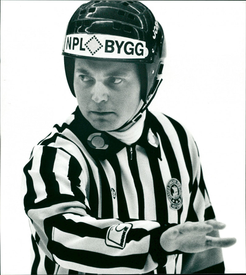 Roger Öberg, ice hockey referee - Vintage Photograph