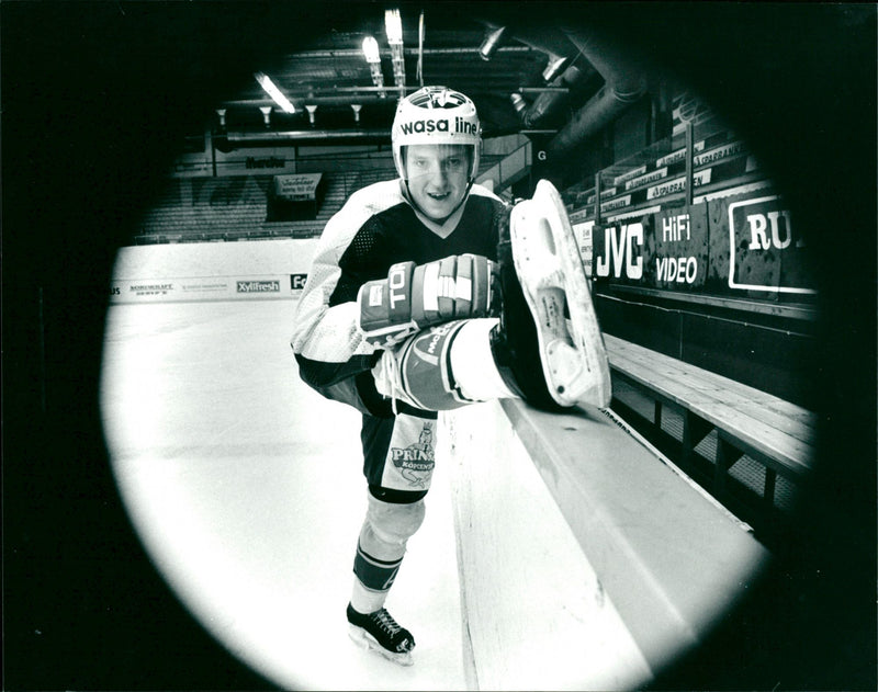 Anders Öqvist, ishockeyspelare Björklöven - Vintage Photograph