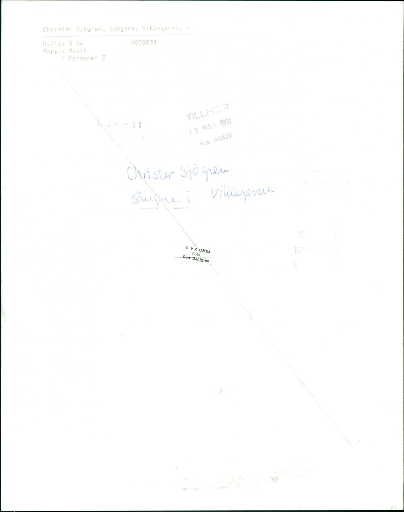 1991 MUSIC PERSONS SINGER CHRISTER SHELF VIKINGS ARCHIVE CURT PEOPLE KES DAHLGREN - Vintage Photograph