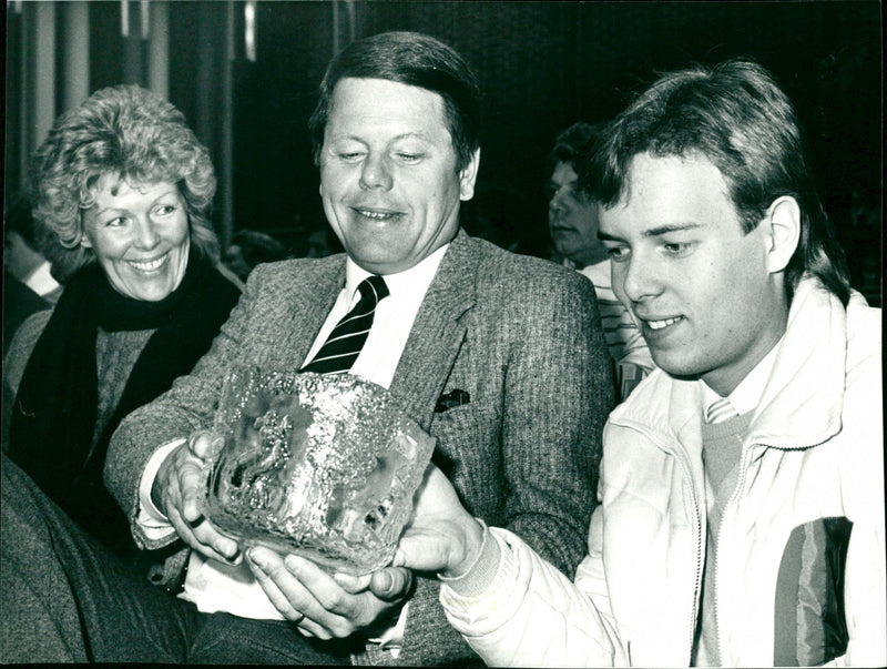 Martin Ericsson, rally Snösvängen, med Kerstin och Sture Ericsson - Vintage Photograph