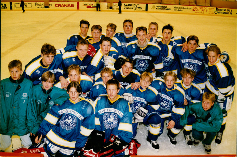 Västerbottens TV-puck lag 1994 - Vintage Photograph