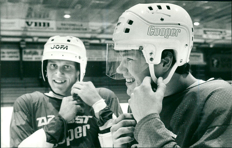 Kenneth Lindgren och Lennart Dahlberg, Tegs SK - Vintage Photograph