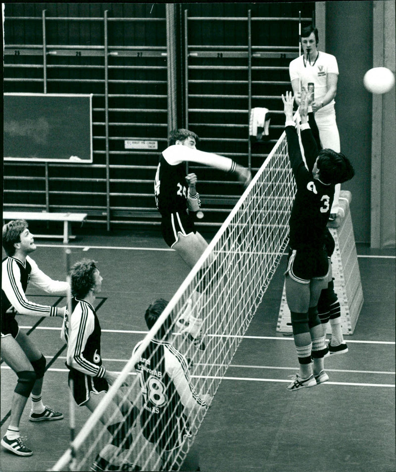 Volleyboll. Vännäs-Kolbäck - Vintage Photograph