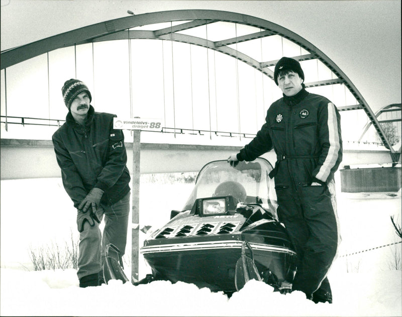 Vindelälvsdraget. Nils-Gunnar Eriksson och Anders Bohman - Vintage Photograph