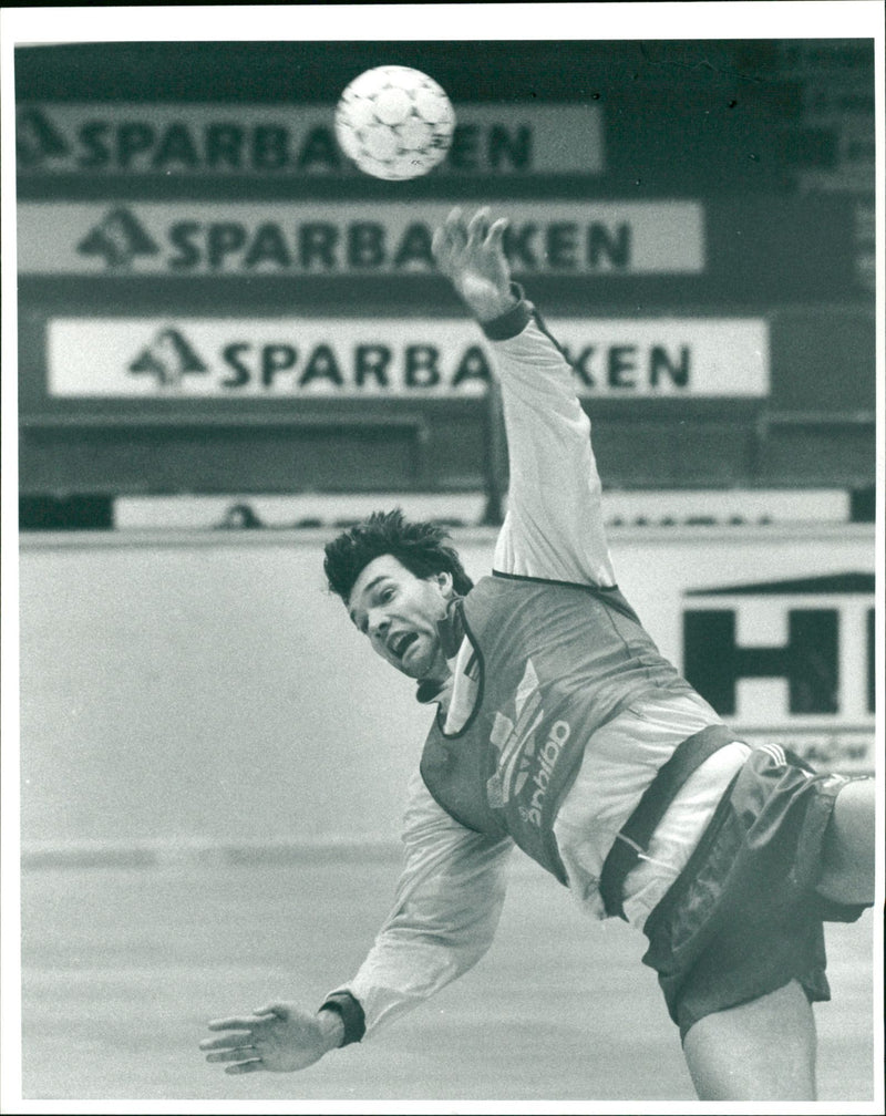 Per Carlén, handboll - Vintage Photograph