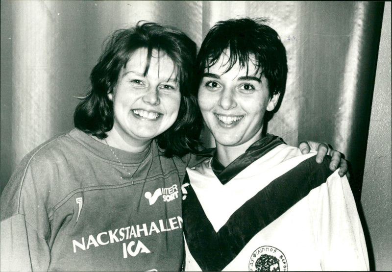 Umeå IK handball. Coaches Elisabeth Sönslien and Joto Lazaridou - Vintage Photograph