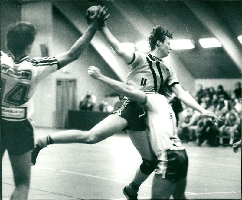 Handboll. Nordmalings IF - Bännan - Vintage Photograph