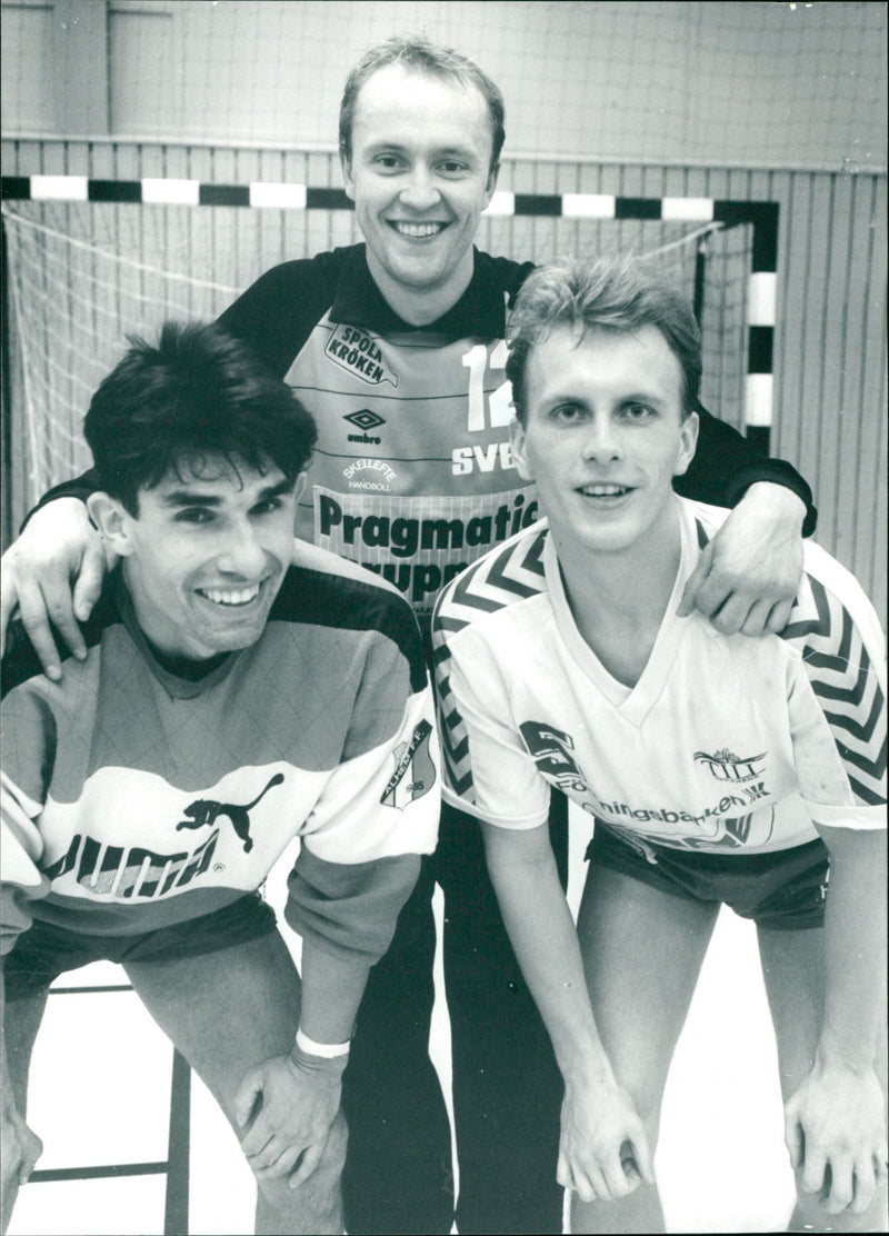 Ove Toffia, Tommy Enberg och Erling Johansson. Handboll NIF - Vintage Photograph