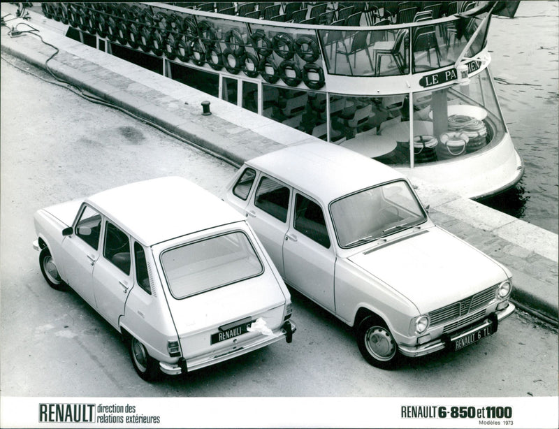 Renault 6-850 and Renault 1100 1973 - Vintage Photograph