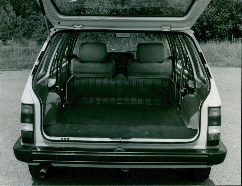 Opel Kadett Caravan L - Vintage Photograph