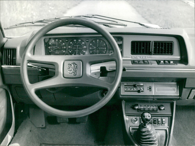 Peugeot 604 TI - Vintage Photograph
