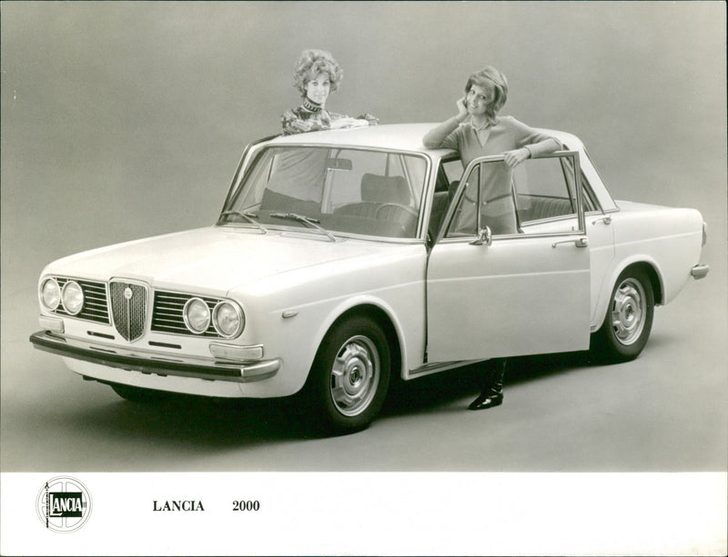 Lancia 2000 - Vintage Photograph