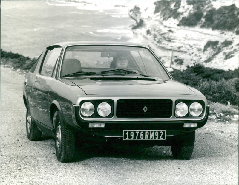 Renault 17. - Vintage Photograph