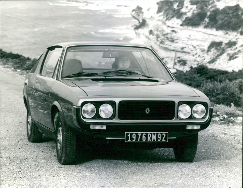 Renault 17. - Vintage Photograph