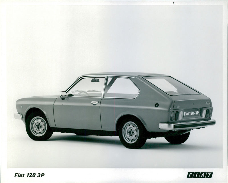 Fiat 128 3P - Vintage Photograph