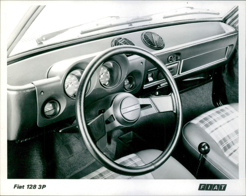 Fiat 128 3P - Vintage Photograph