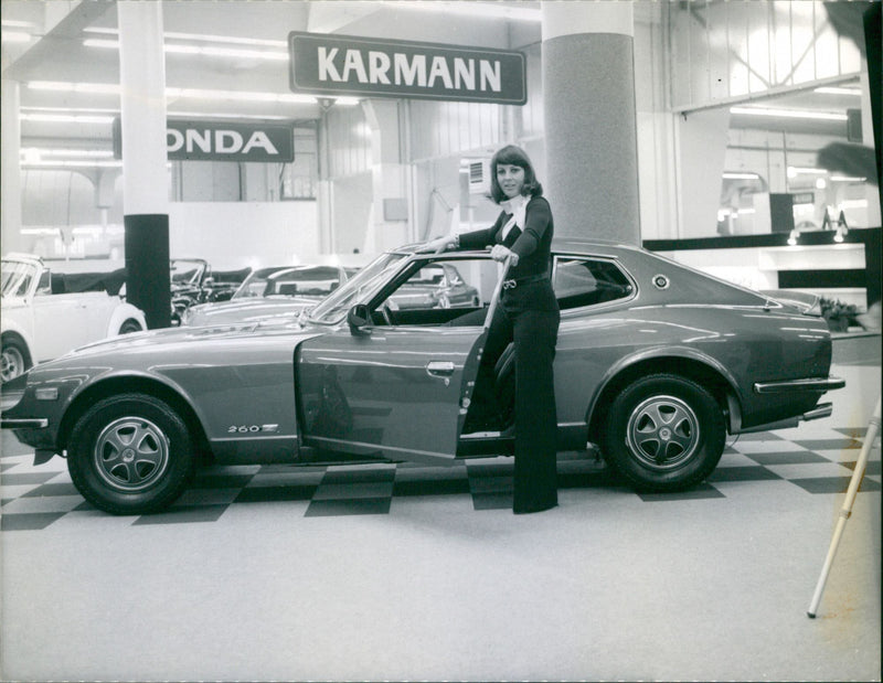 Nissan S30, Datsun 260Z - Vintage Photograph