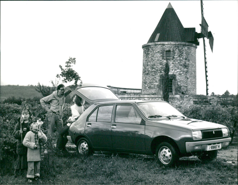 Renault 14 TL 1977 - Vintage Photograph