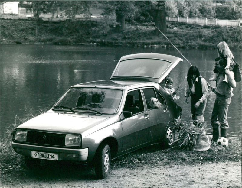 Renault 14 TL 1977 - Vintage Photograph