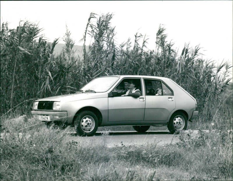 Renault 14 TL 1977 - Vintage Photograph