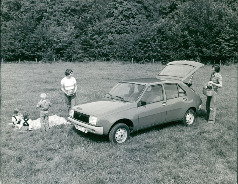 Renault 14 TL 1978 - Vintage Photograph