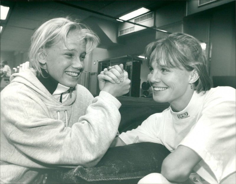 Maria Gruffman & Ingela Sandqvist break their arm - Vintage Photograph