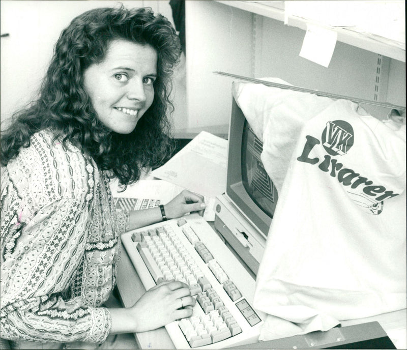 Annika Wikström, Sandåkerns SK Umeå - Vintage Photograph