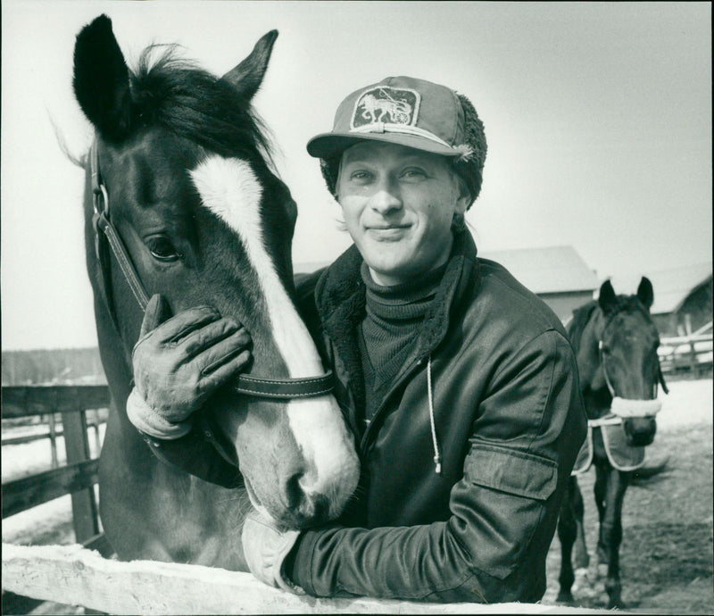 Jan-Erik Eriksson med Digar Gundalf - Vintage Photograph