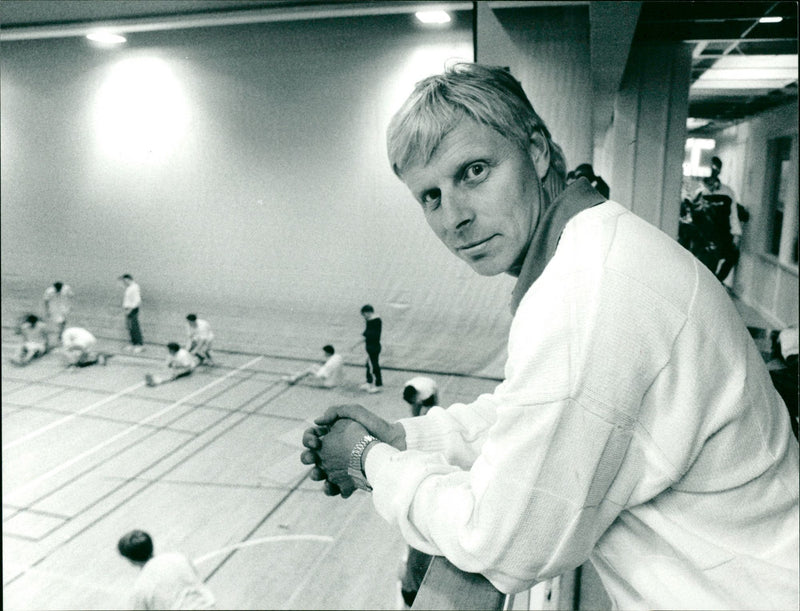 Hans "Virus" Lindberg, tränare Björklöven - Vintage Photograph