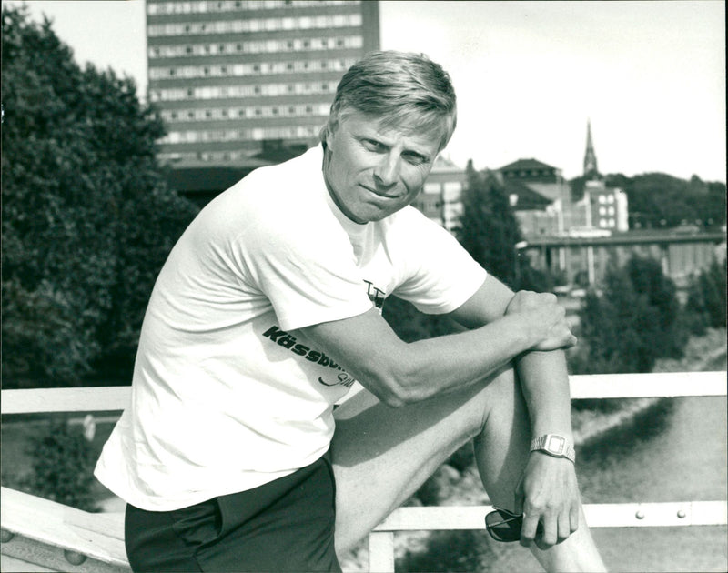 Hans "Virus" Lindberg, tränare Björklöven - Vintage Photograph