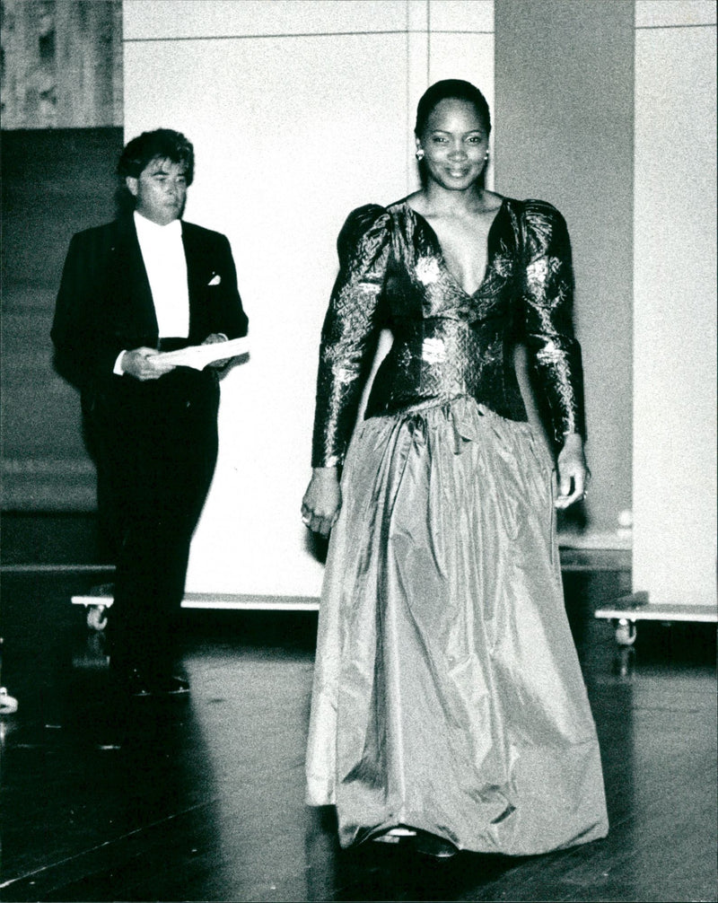 Barbara Hendrick's soprano chamber music. - Vintage Photograph