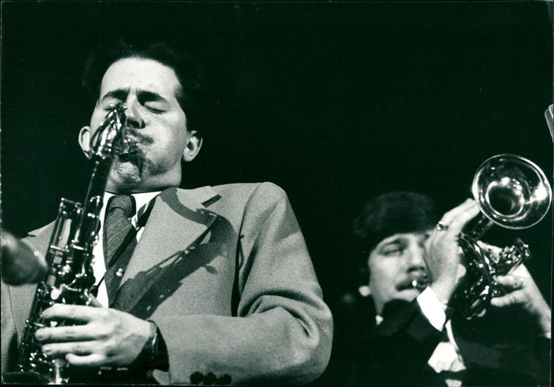 Scott Hamilton spelar på jazzfestivalen - Vintage Photograph