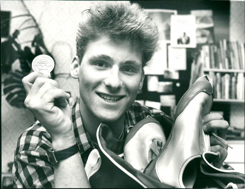 1986 EXCHANGE MANUELQUIST MRS BERGGREN BIATHLETE SKISKYTL ROTH - Vintage Photograph