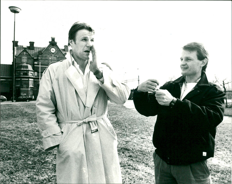 Boxing. Anders "Lillen" Eklund with trainer Leo Vainonen - Vintage Photograph