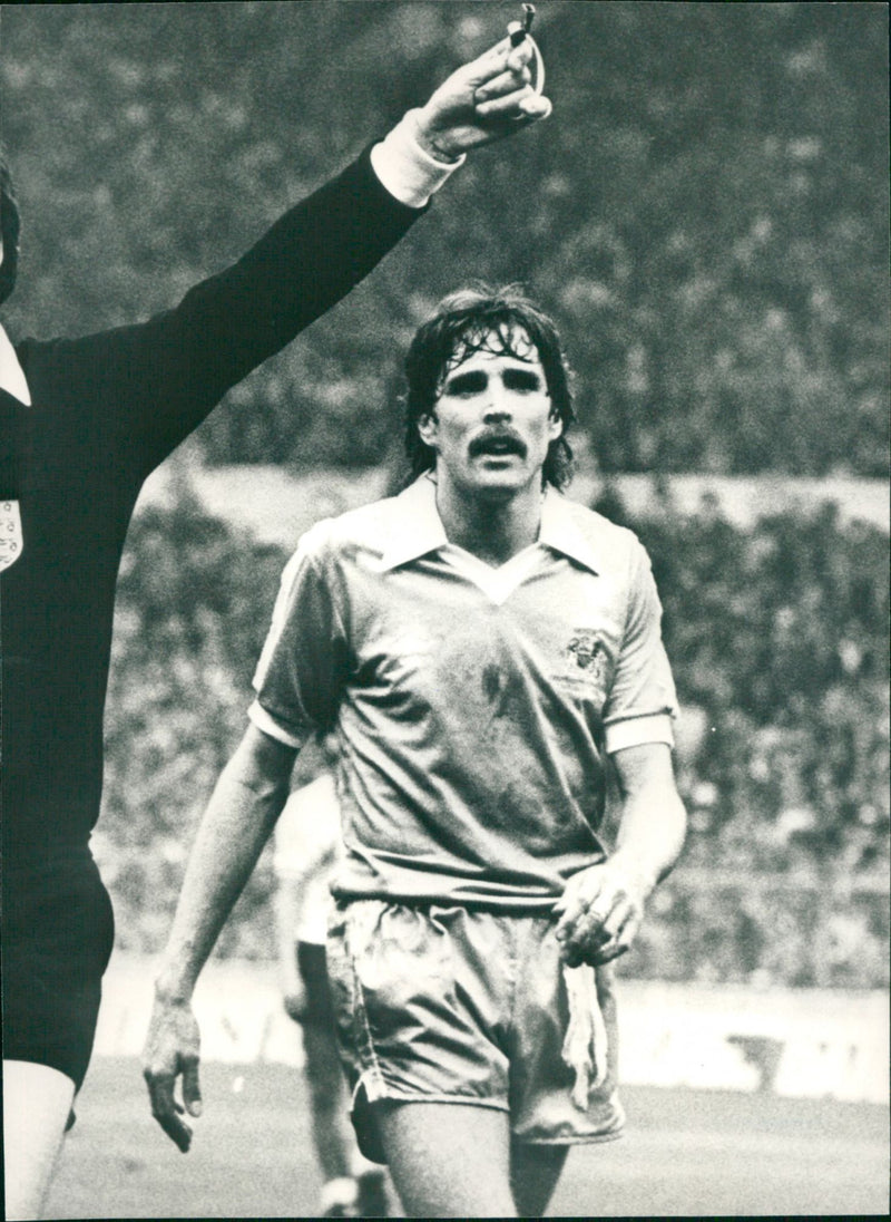 Paul Power, lagkapten Manchester City - Vintage Photograph