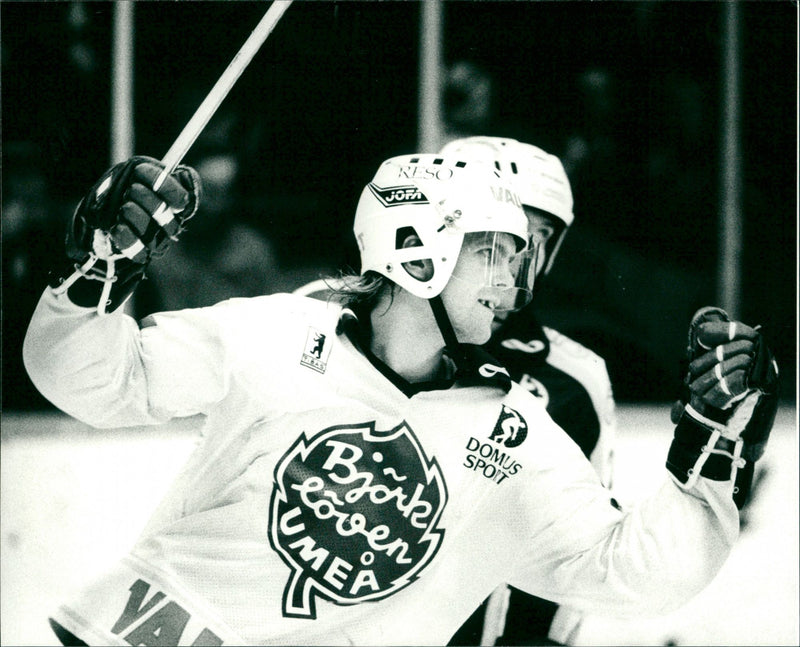 Michael Hjälm, ishockey Björklöven - Vintage Photograph