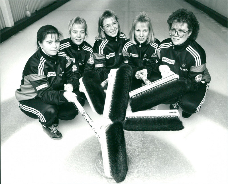 Umeå Curling - Vintage Photograph