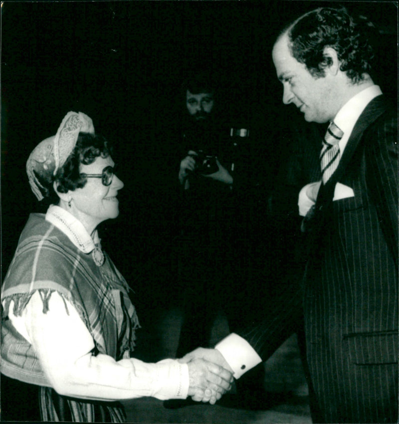 Signe Holmberg & King Carl Gustaf - Vintage Photograph