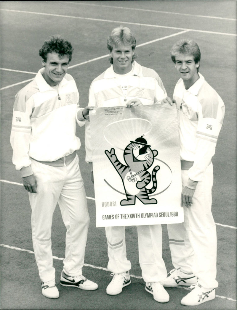 Swedish tennis team for the Olympics with Mats Wilander, Stefan Edberg and Anders Järryd - Vintage Photograph