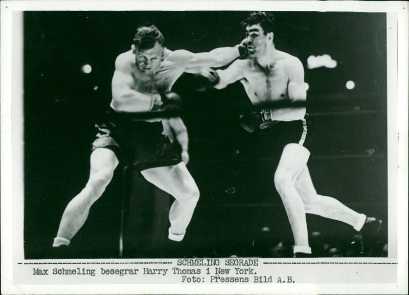Max Schmeling defeats Harry Thomas in New York - Vintage Photograph