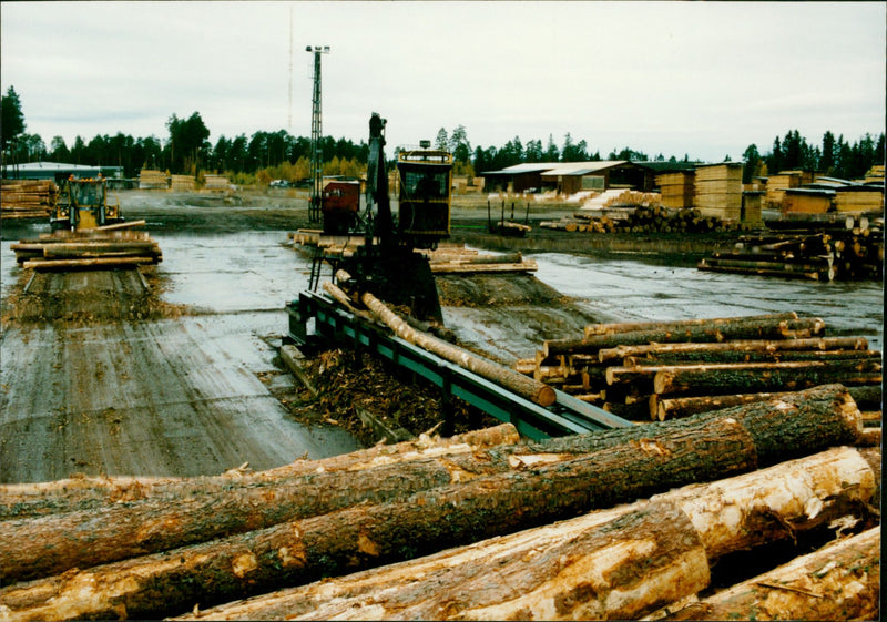 CONTINUE COMMUNITY WANNA ENGLEUDS BIKALUMAN TRA - Vintage Photograph