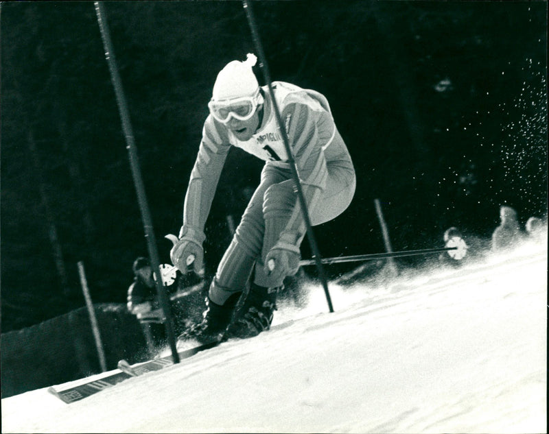 Utförsåkaren Ingemar Stenmark i slalombacken - Vintage Photograph