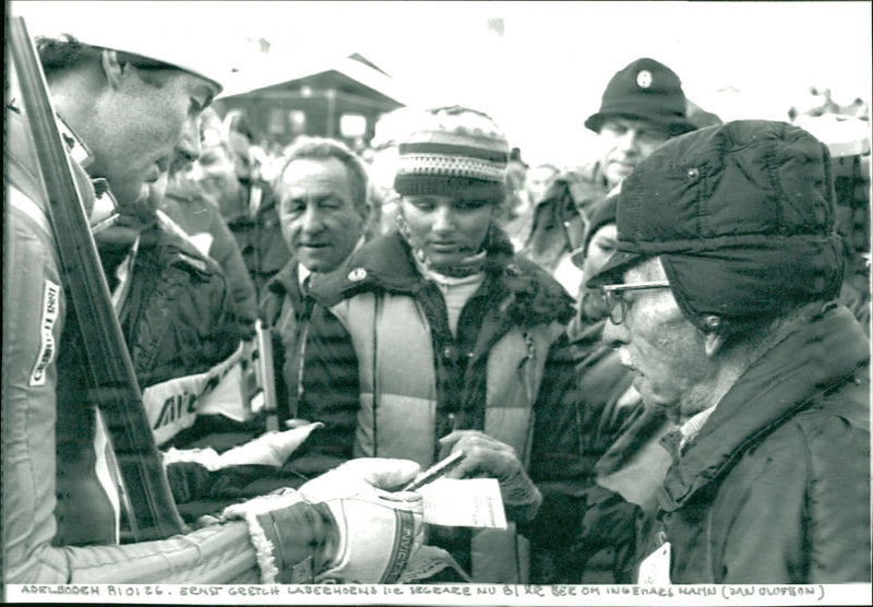 Ernst Gretch, Laberhorns 1: e segrare, ber om Ingemar Stenmarks autograf - Vintage Photograph